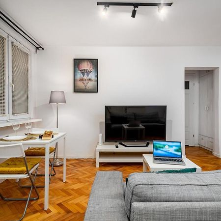 Warsaw Apartments Moldawska 13 Street Екстер'єр фото